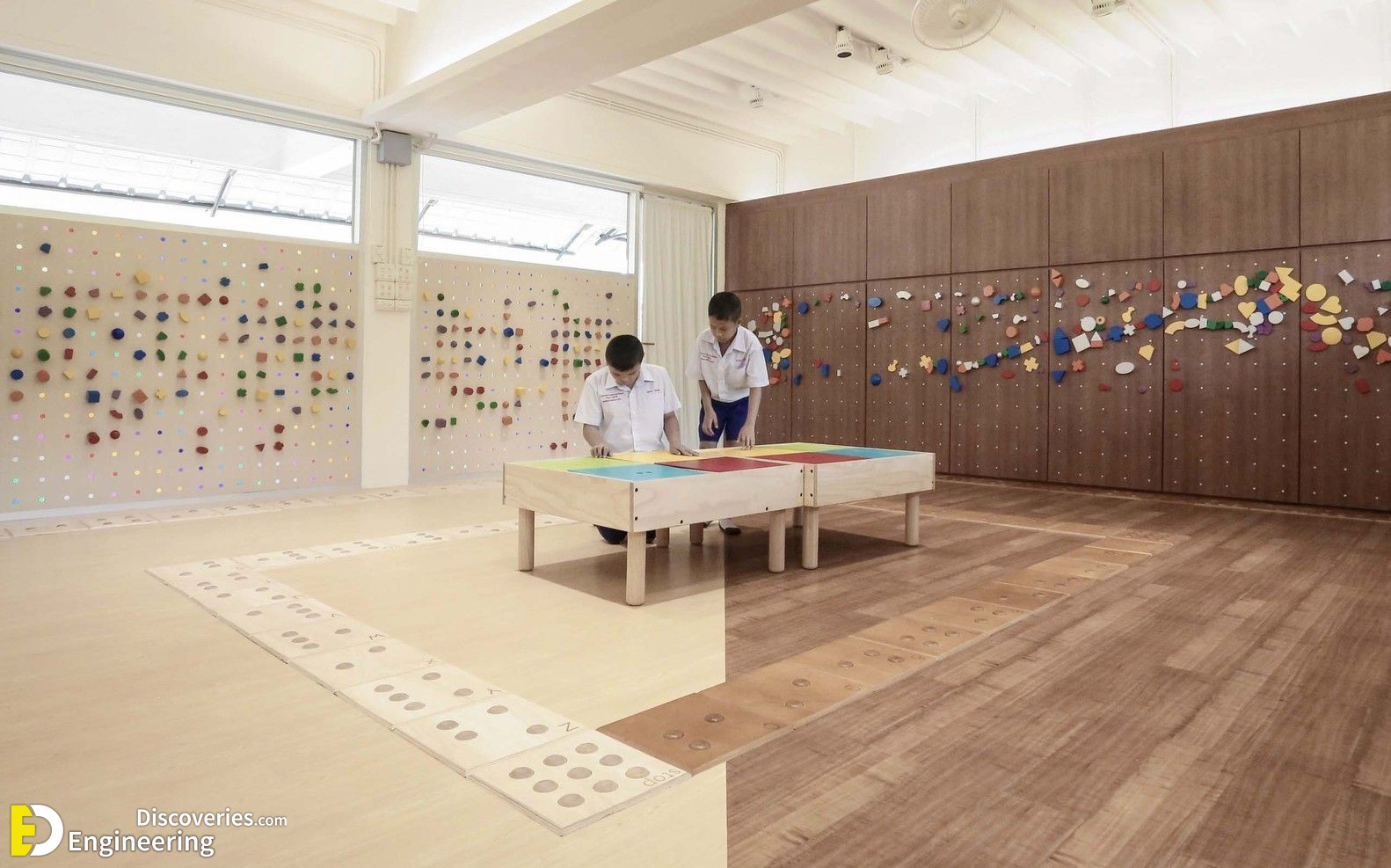 14-engineering-discoveries-how-architecture-helps-blind-people-in-their-daily-lives.jpg