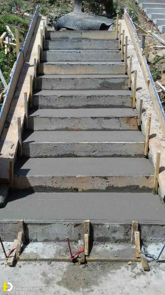 20-engineering-discoveries-rcc-concrete-stair-elements-in-34-captivating-images.jpg
