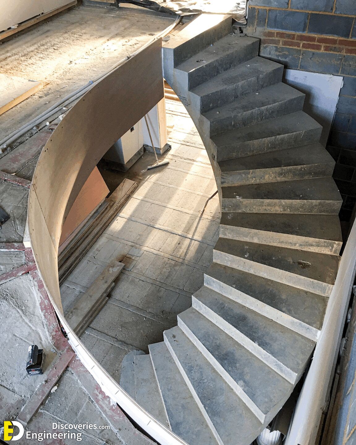 29-engineering-discoveries-rcc-concrete-stair-elements-in-34-captivating-images.jpg