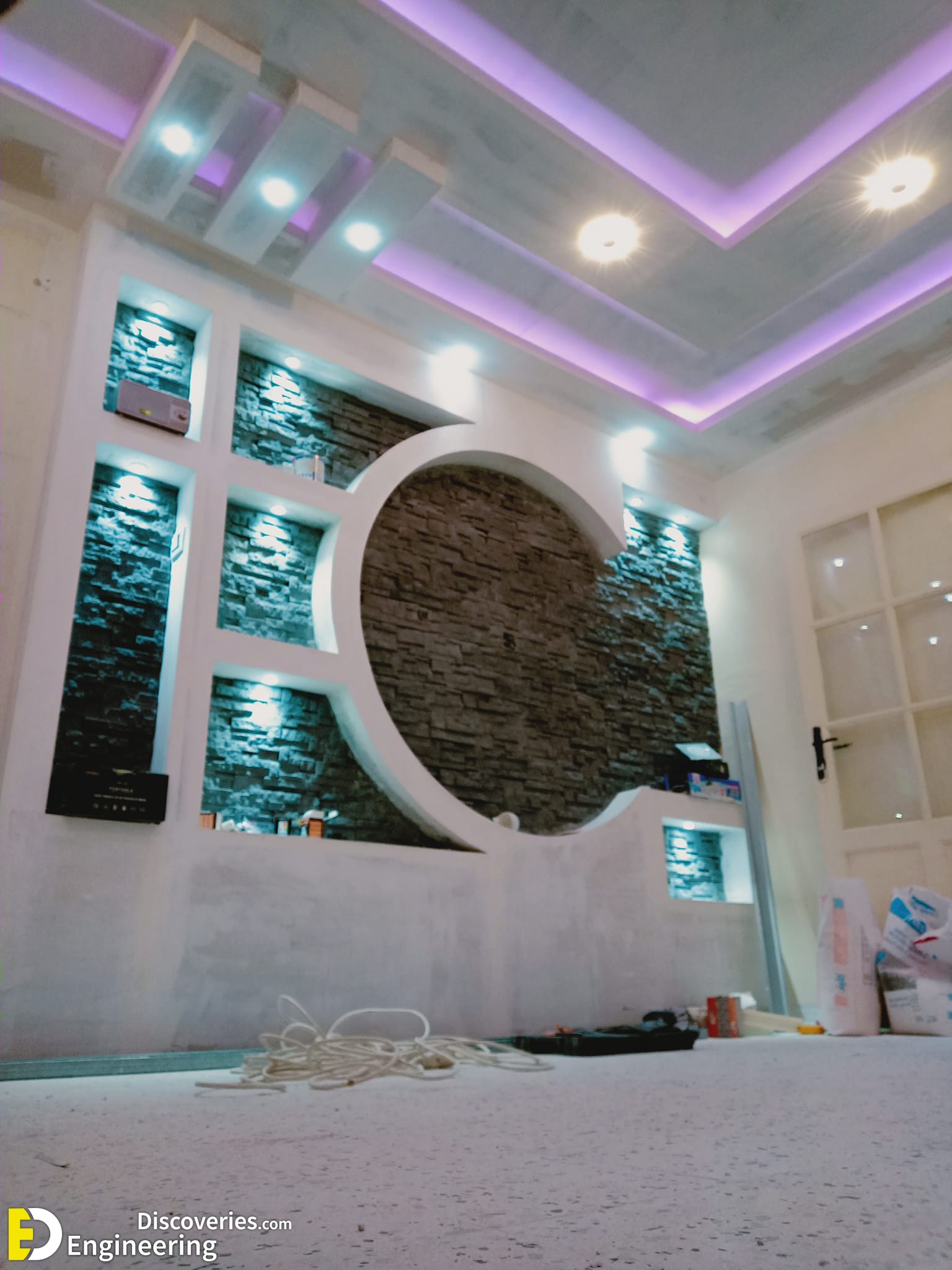 9-engineering-discoveries-luxury-round-gypsum-board-tv-wall-unit-designs.jpg