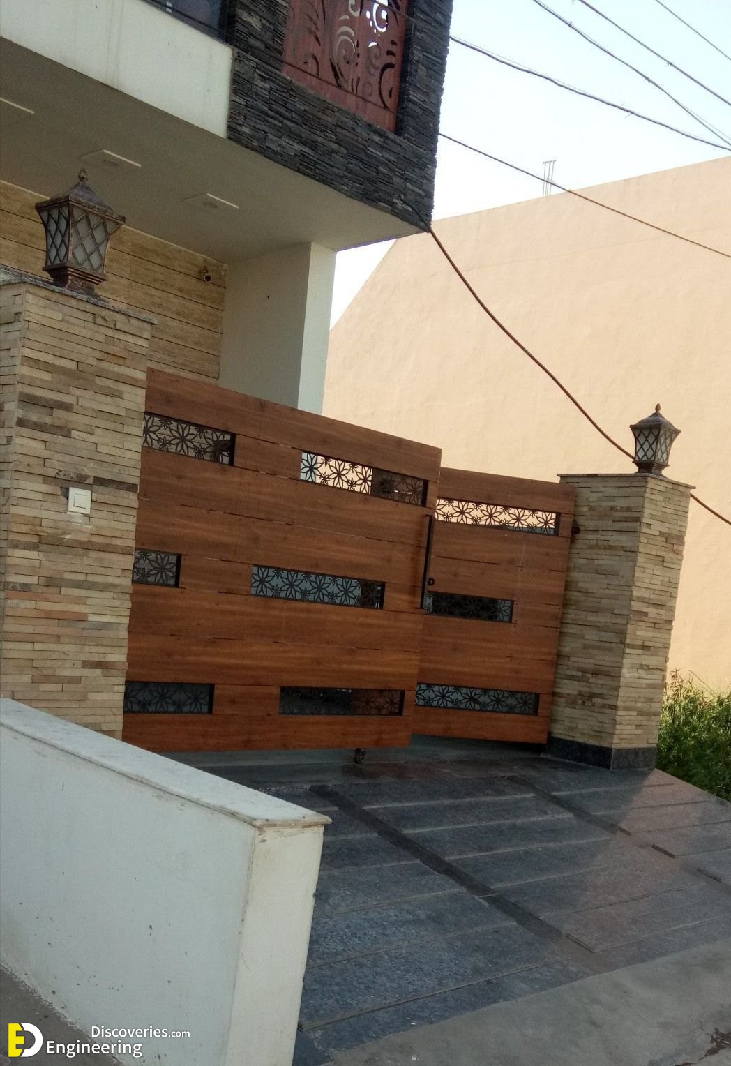 10-engineering-discoveries-sleek-iron-gate-design-ideas-that-will-elevate-your-homeand8217s-entrance.jpeg