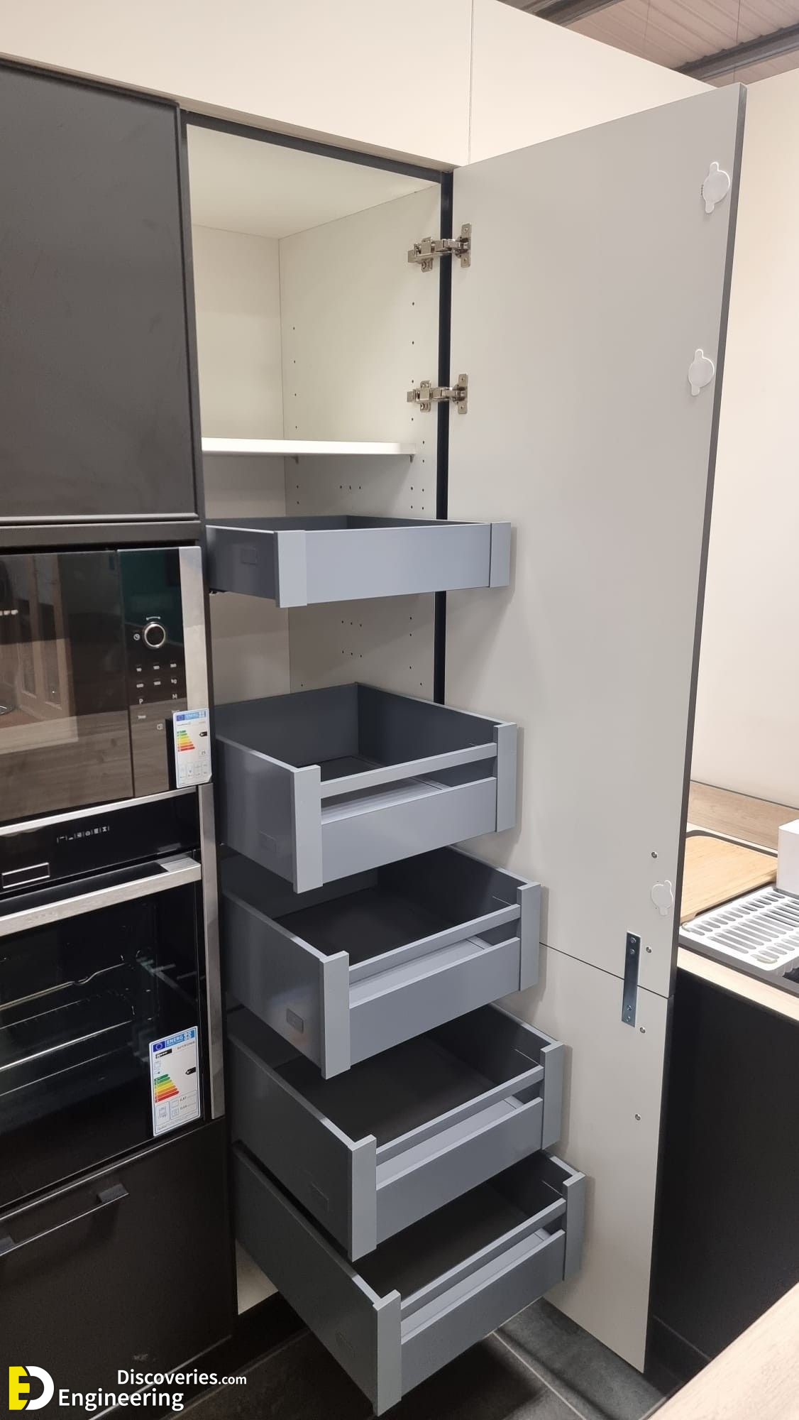 18-engineering-discoveries-tiny-kitchen-no-problem-25-genius-storage-hacks-you-need-to-see.jpg
