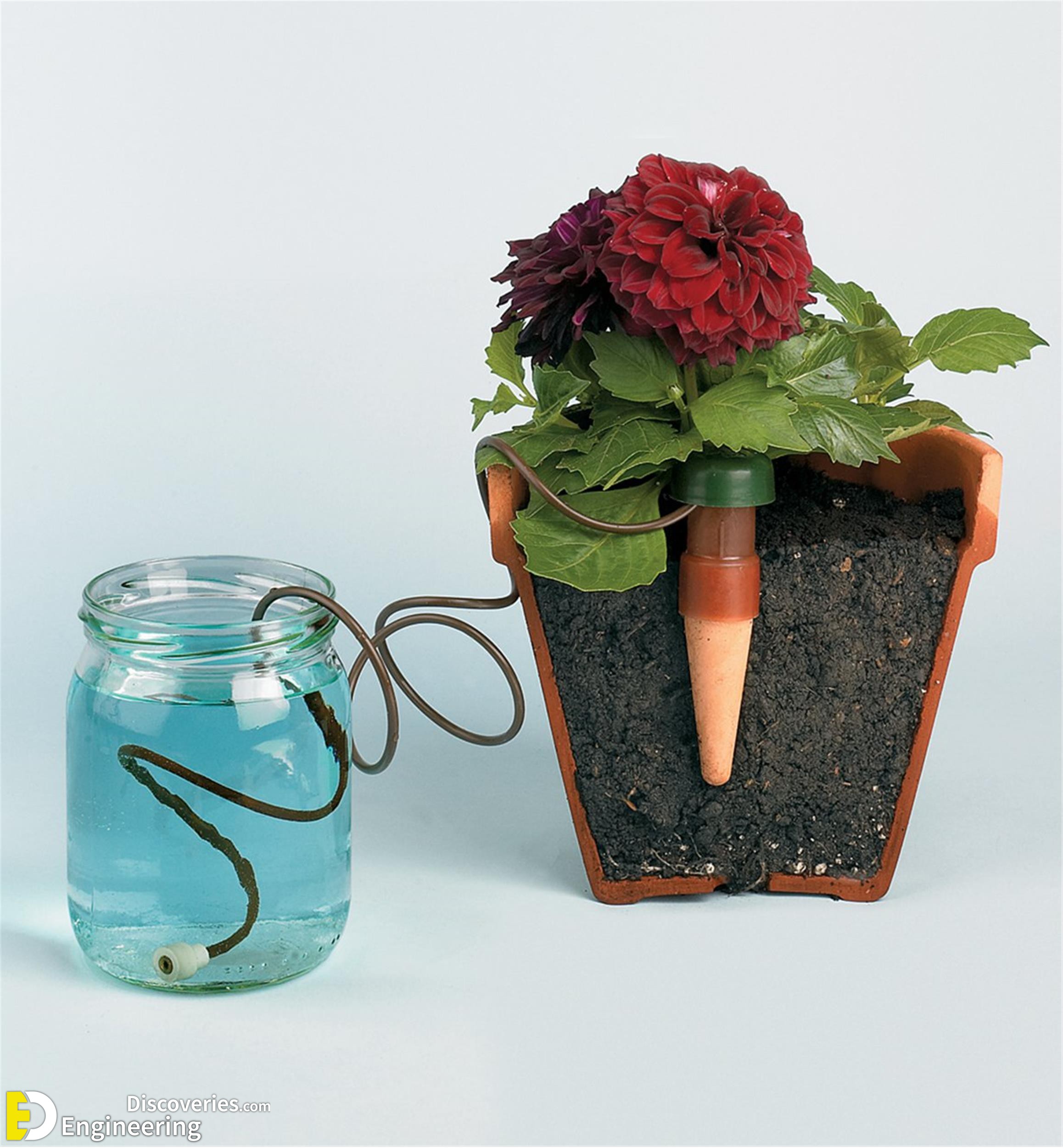 24-engineering-discoveries-26-genius-ways-to-reuse-plastic-bottles-and-save-the-planet.jpg