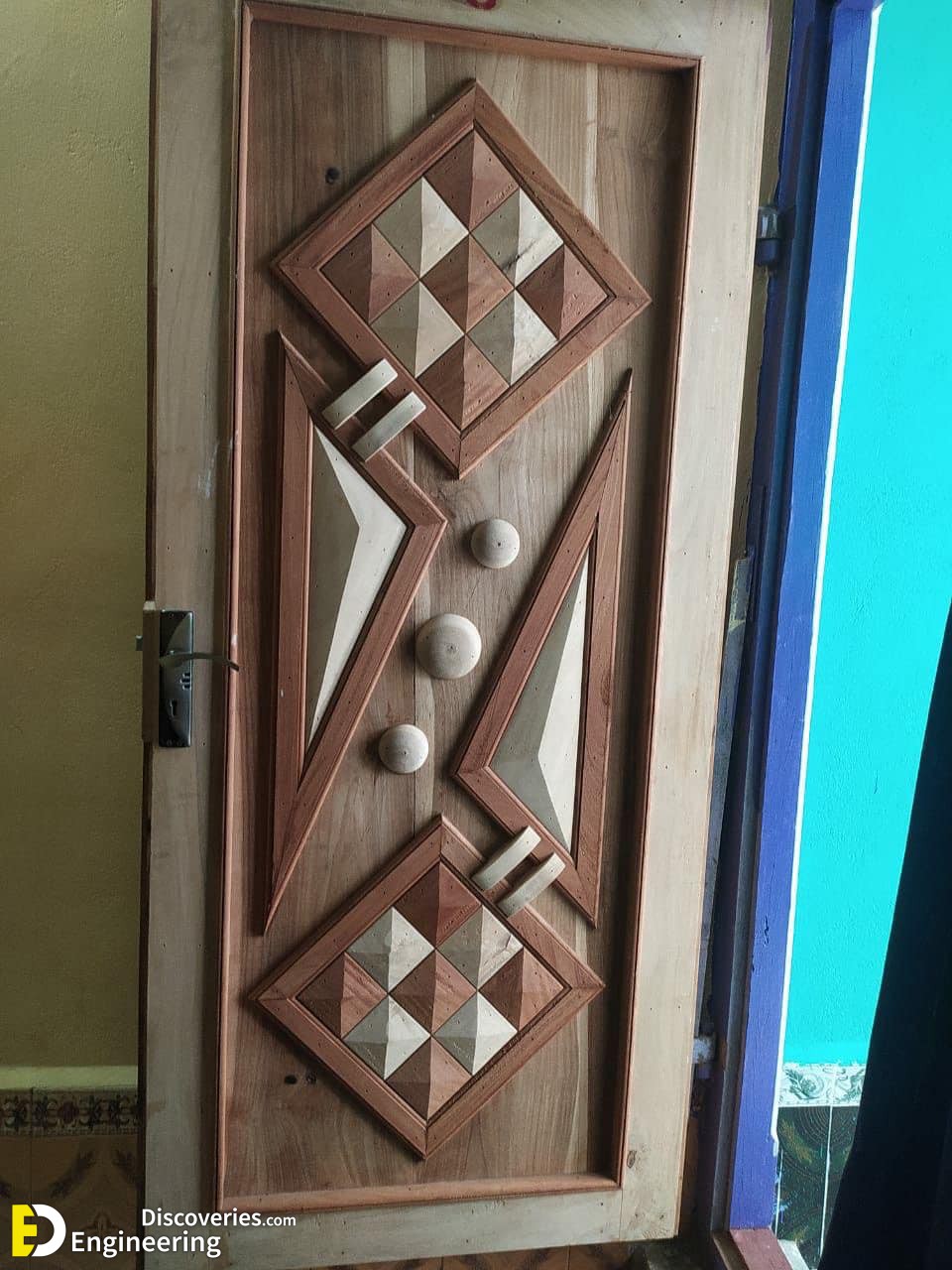6-engineering-discoveries-beautiful-wooden-door-design-ideas.jpg