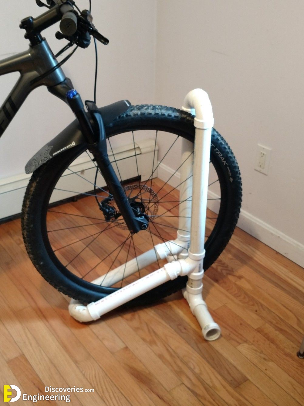 1-engineering-discoveries-diy-pvc-pipe-furniture-inspirations-for-indoors-and-outdoors.jpg