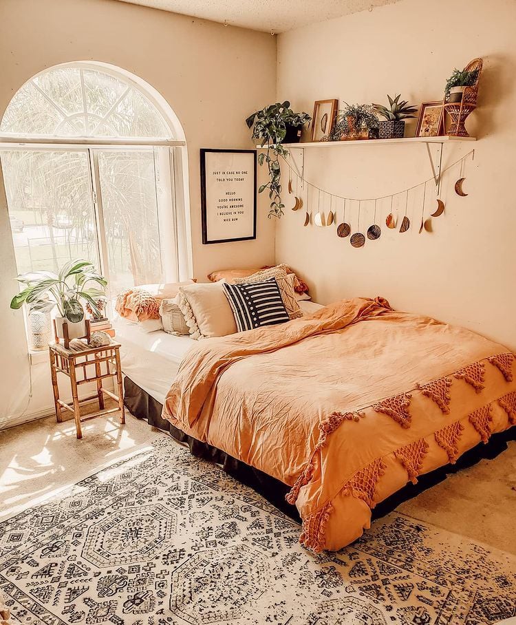 18-engineering-discoveries-beautiful-bedroom-decor-ideas-with-plant.jpg