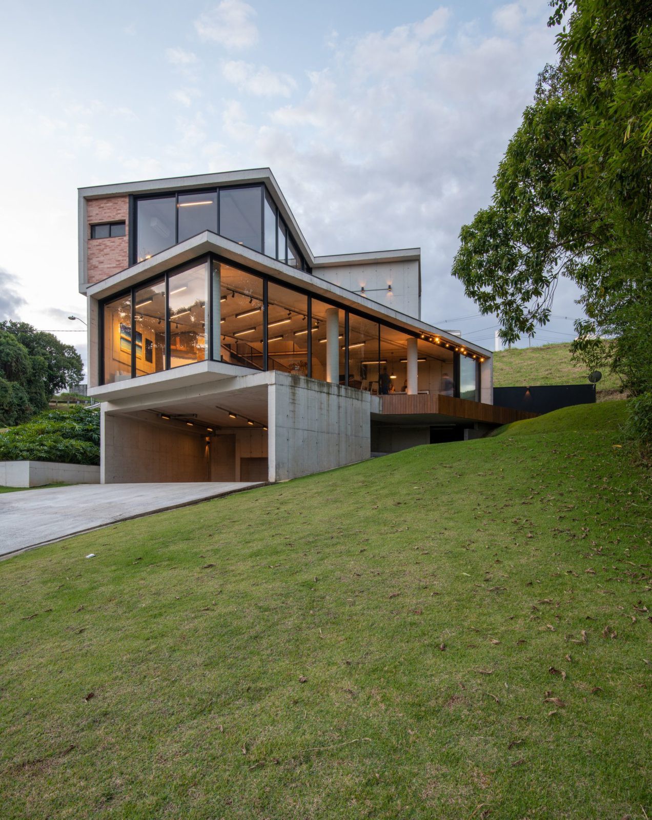 19-engineering-discoveries-styles-and-innovative-house-design-ideas.jpg