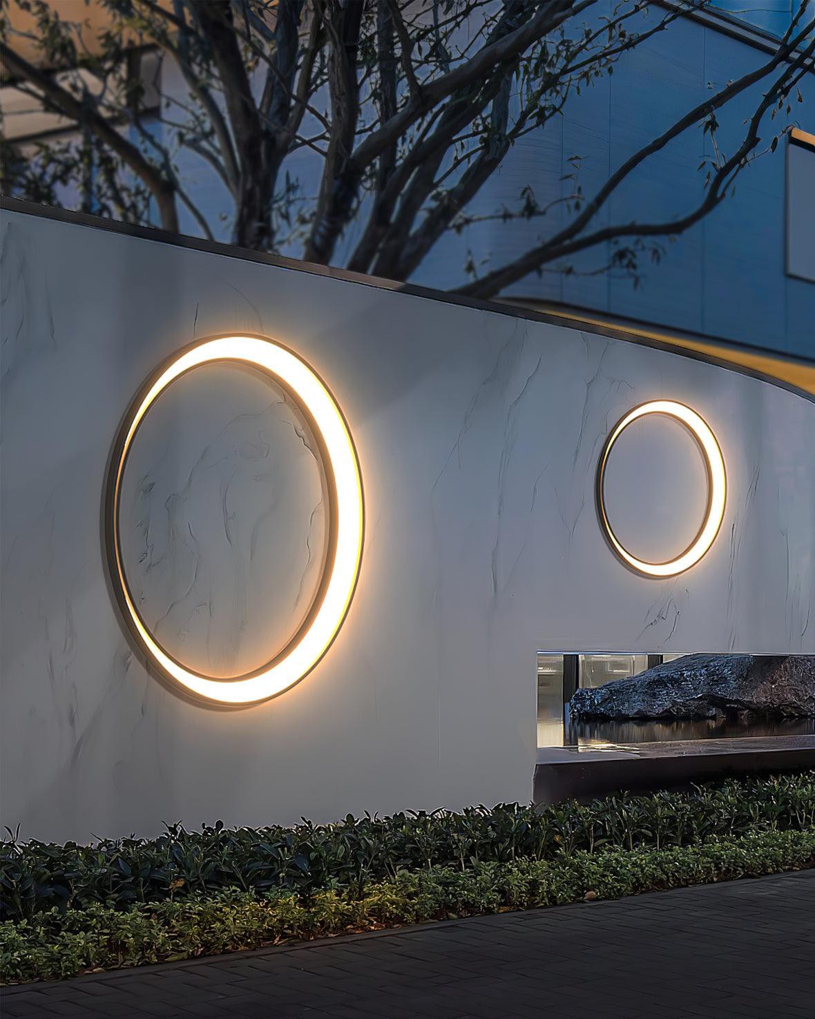 3-engineering-discoveries-moon_outdoor_wall_lamp_9.jpg