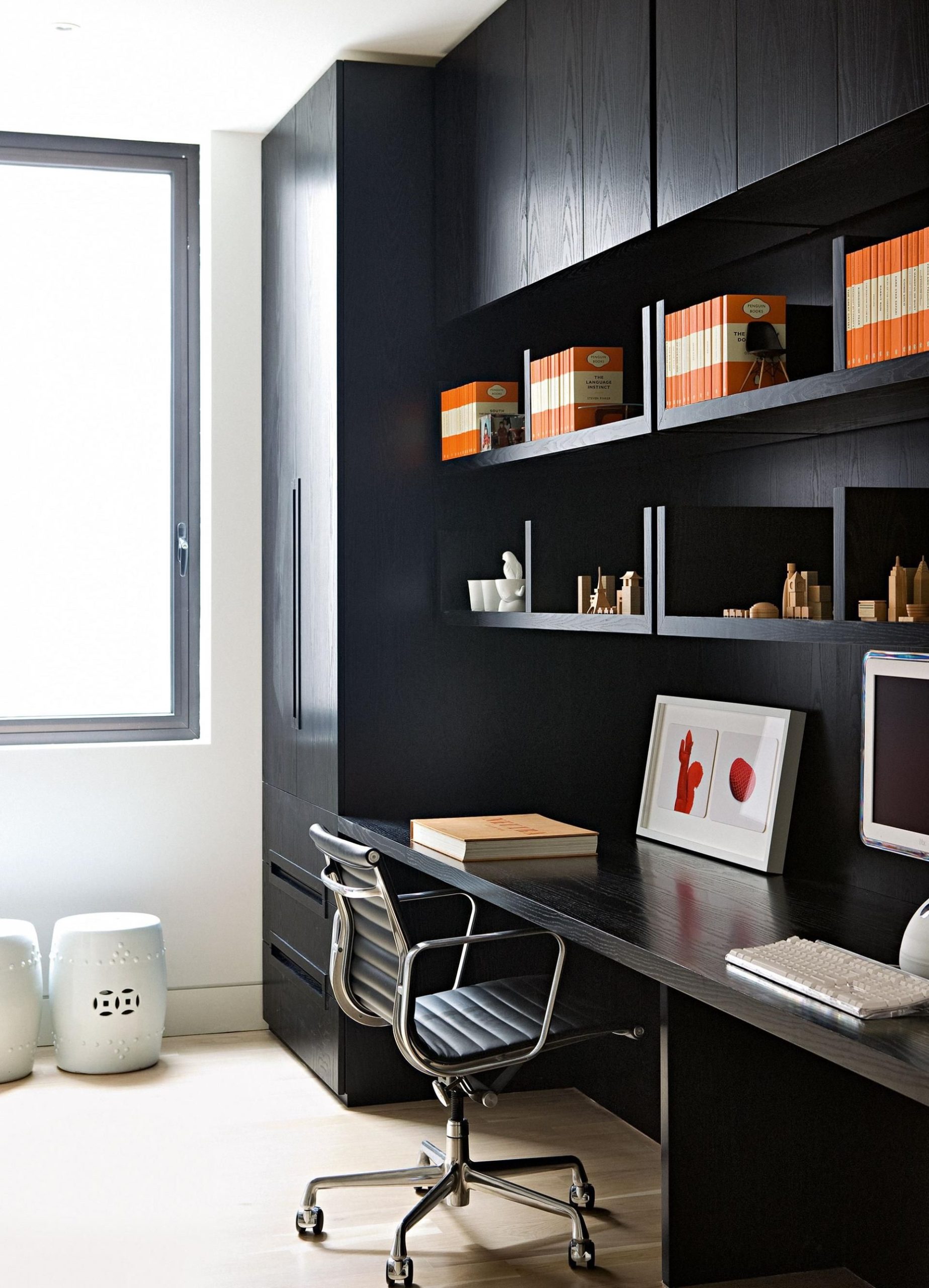 3-engineering-discoveries-transform-your-workspace-innovative-study-table-ideas-for-your-home-scaled.jpg