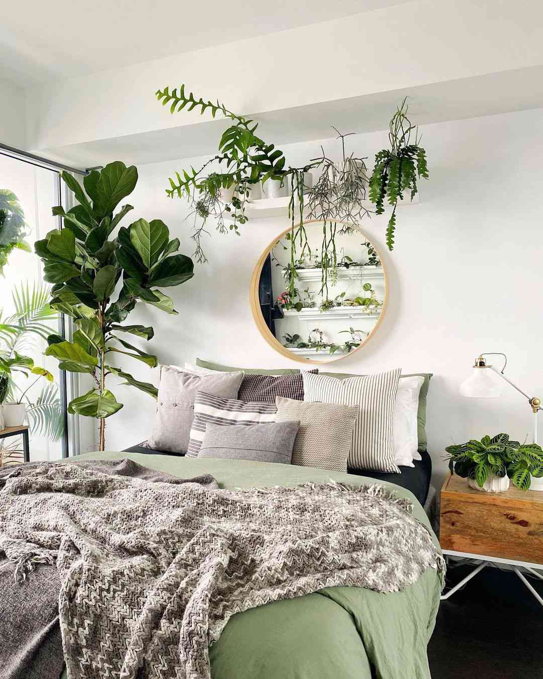 7-engineering-discoveries-beautiful-bedroom-decor-ideas-with-plant.jpg