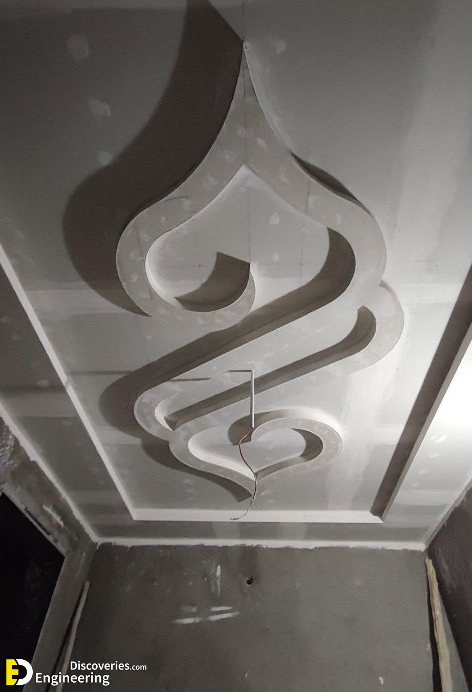 13-engineering-discoveries-452B-amazing-gypsum-board-ceiling-works-.jpg