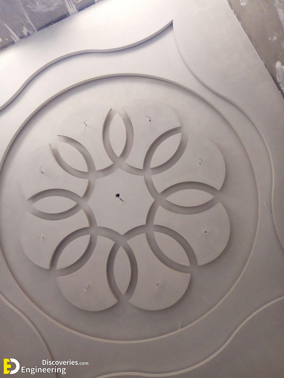 21-engineering-discoveries-452B-amazing-gypsum-board-ceiling-works-.jpg
