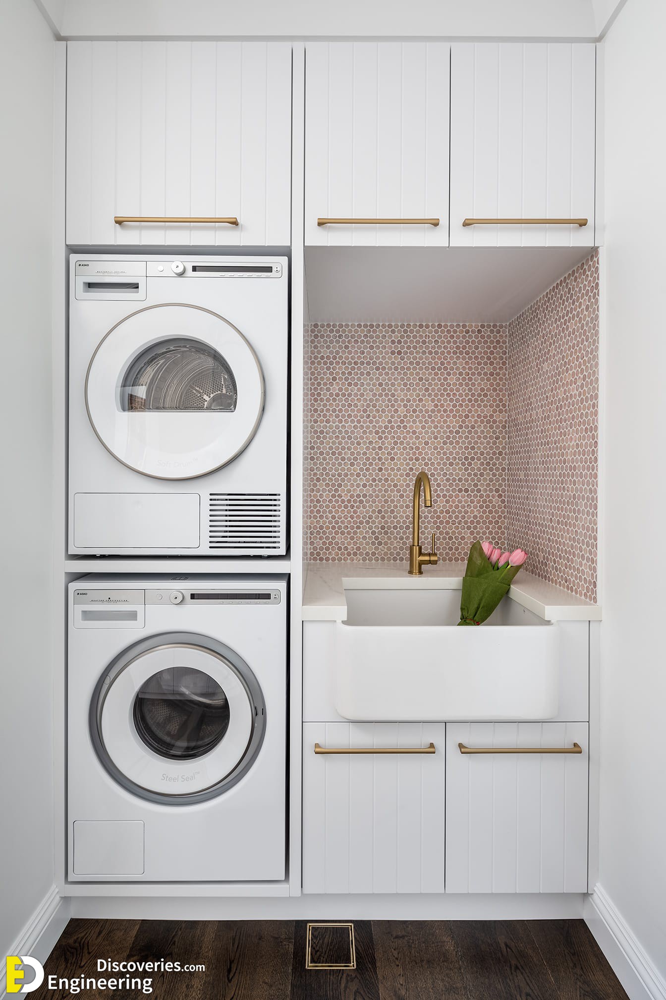 31-engineering-discoveries-transform-your-tiny-bathroom-innovative-ideas-for-small-spaces.jpg