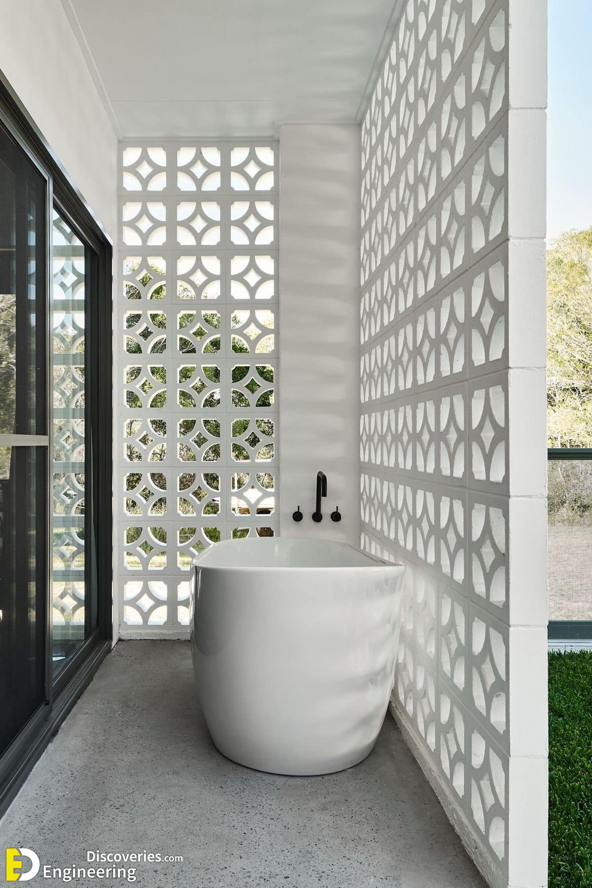 4-engineering-discoveries-inspiring-breeze-block-wall-fences-ideas.jpg