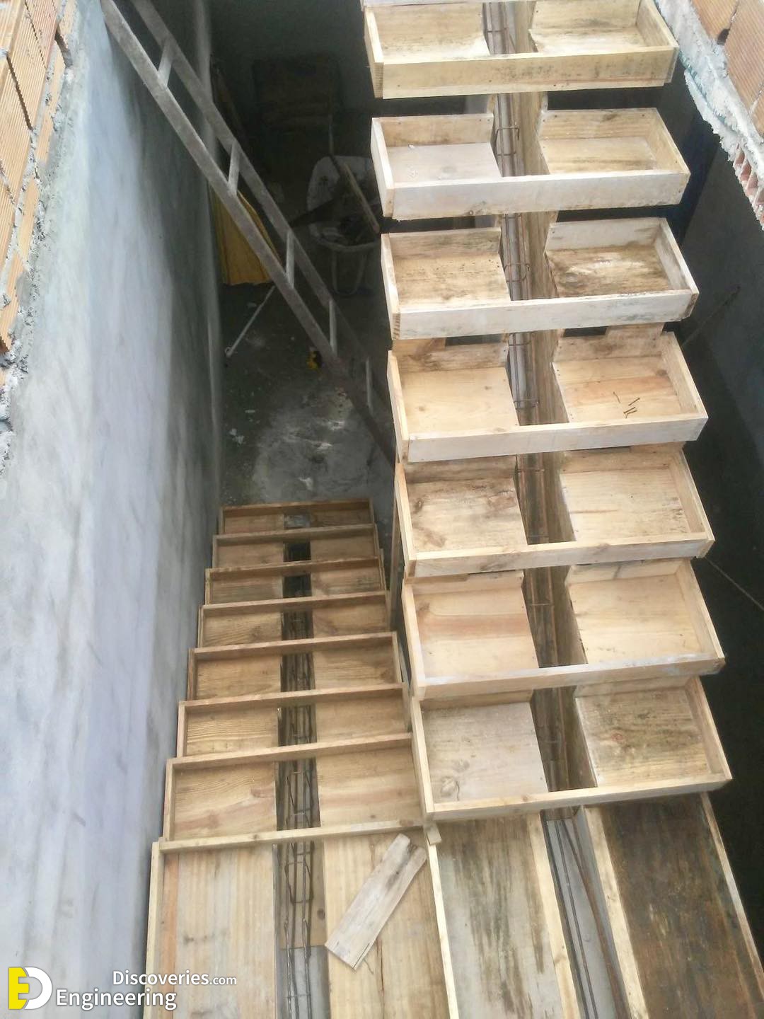 13-engineering-discoveries-important-reinforcement-stair-details.jpg