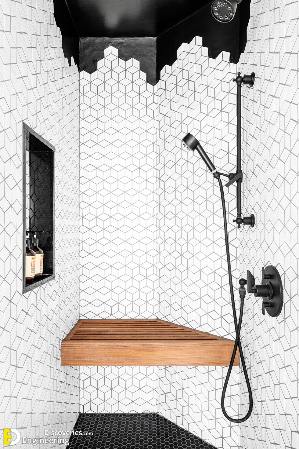 26-engineering-discoveries-transform-your-tiny-bathroom-with-these-clever-storage-hacks.jpg
