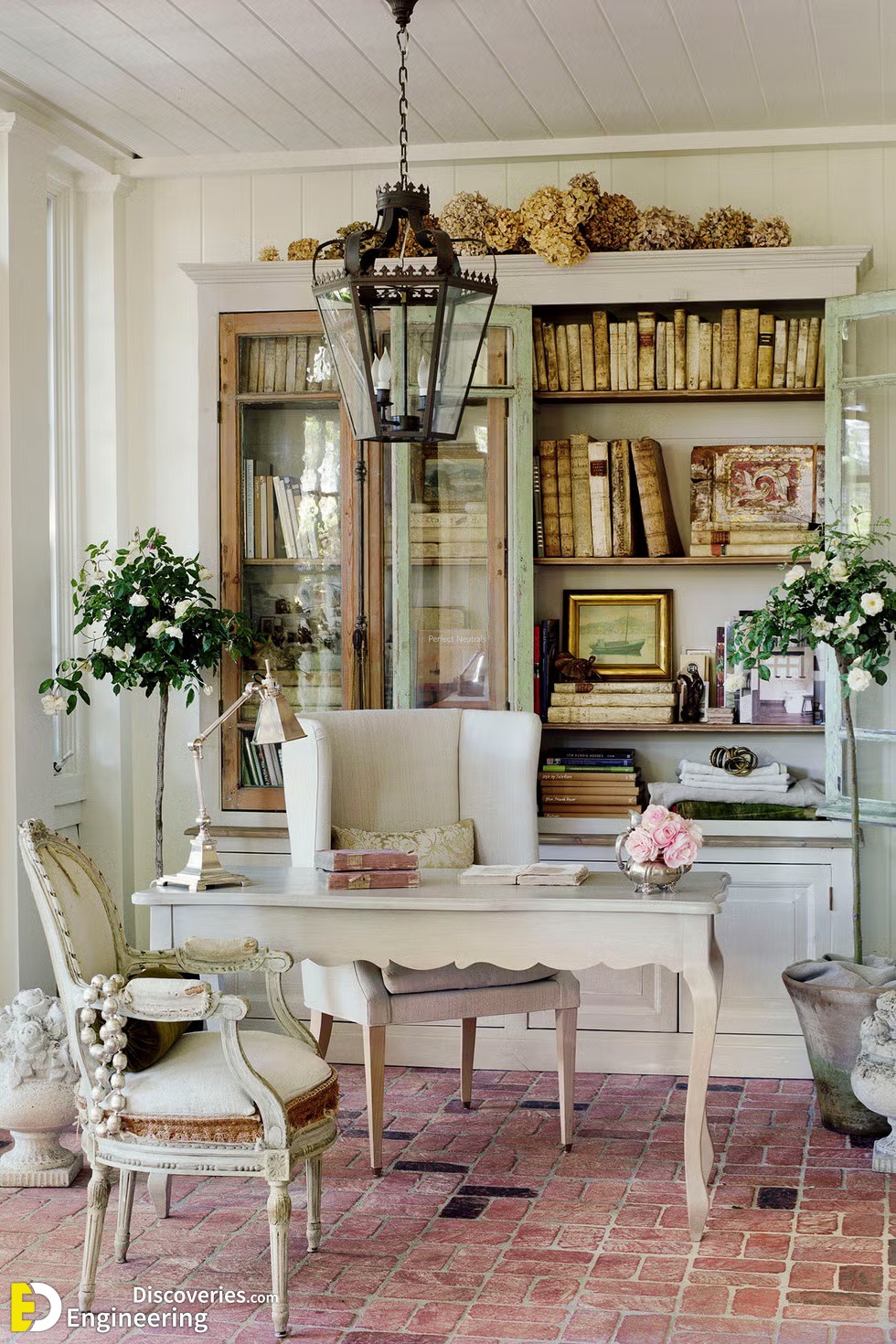 30 Genius Small Living Room Ideas To Maximize Space And Style ...