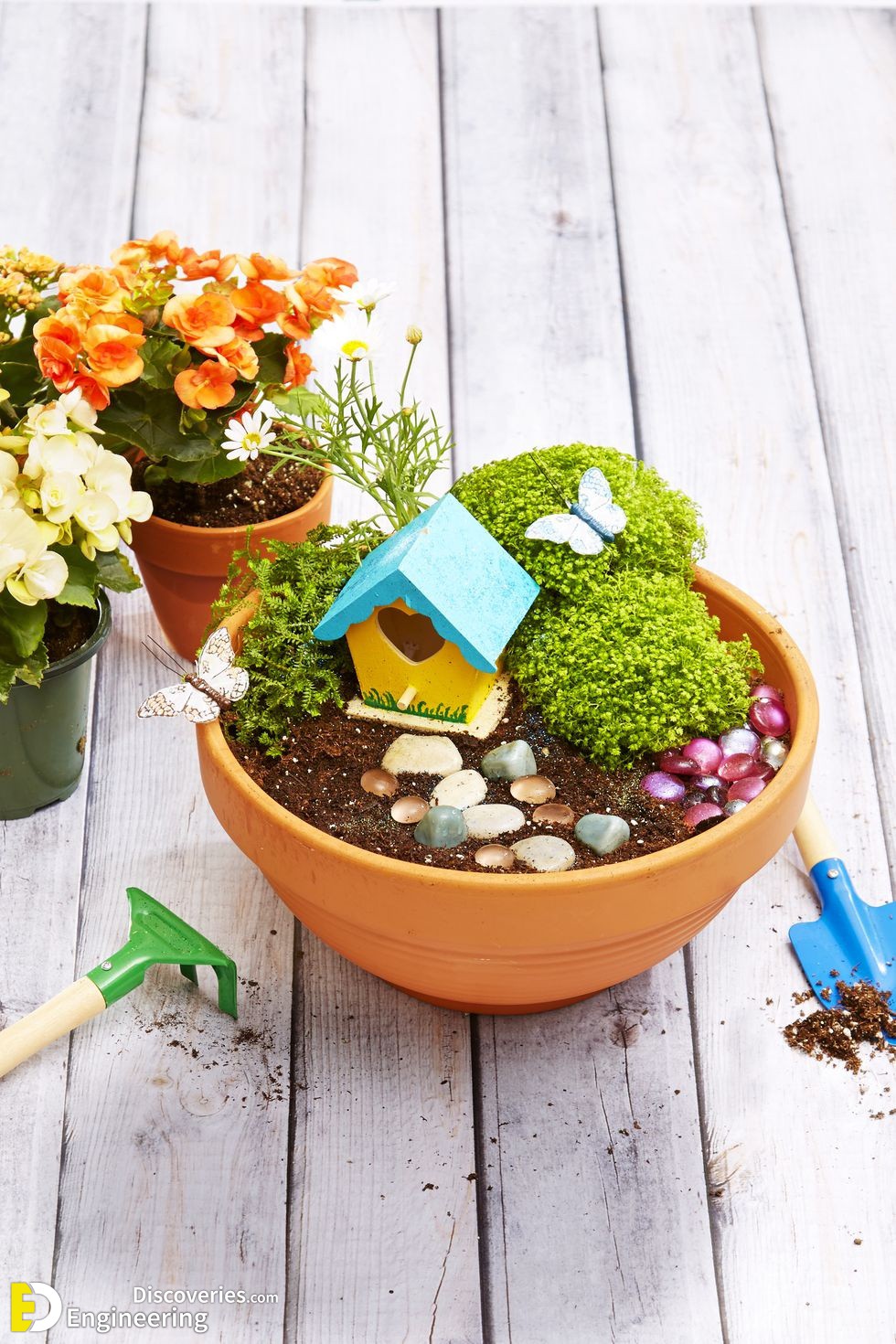 8-engineering-discoveries-29-dreamy-small-garden-ideas-to-transform-any-space.jpg