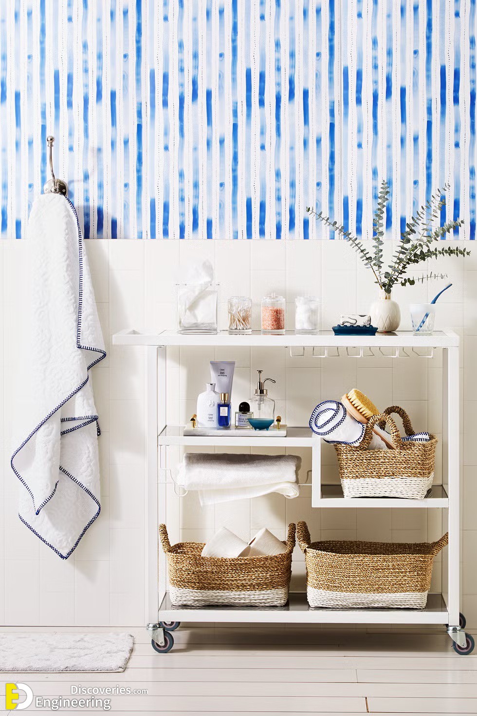 9-engineering-discoveries-transform-your-tiny-bathroom-with-these-clever-storage-hacks.jpg