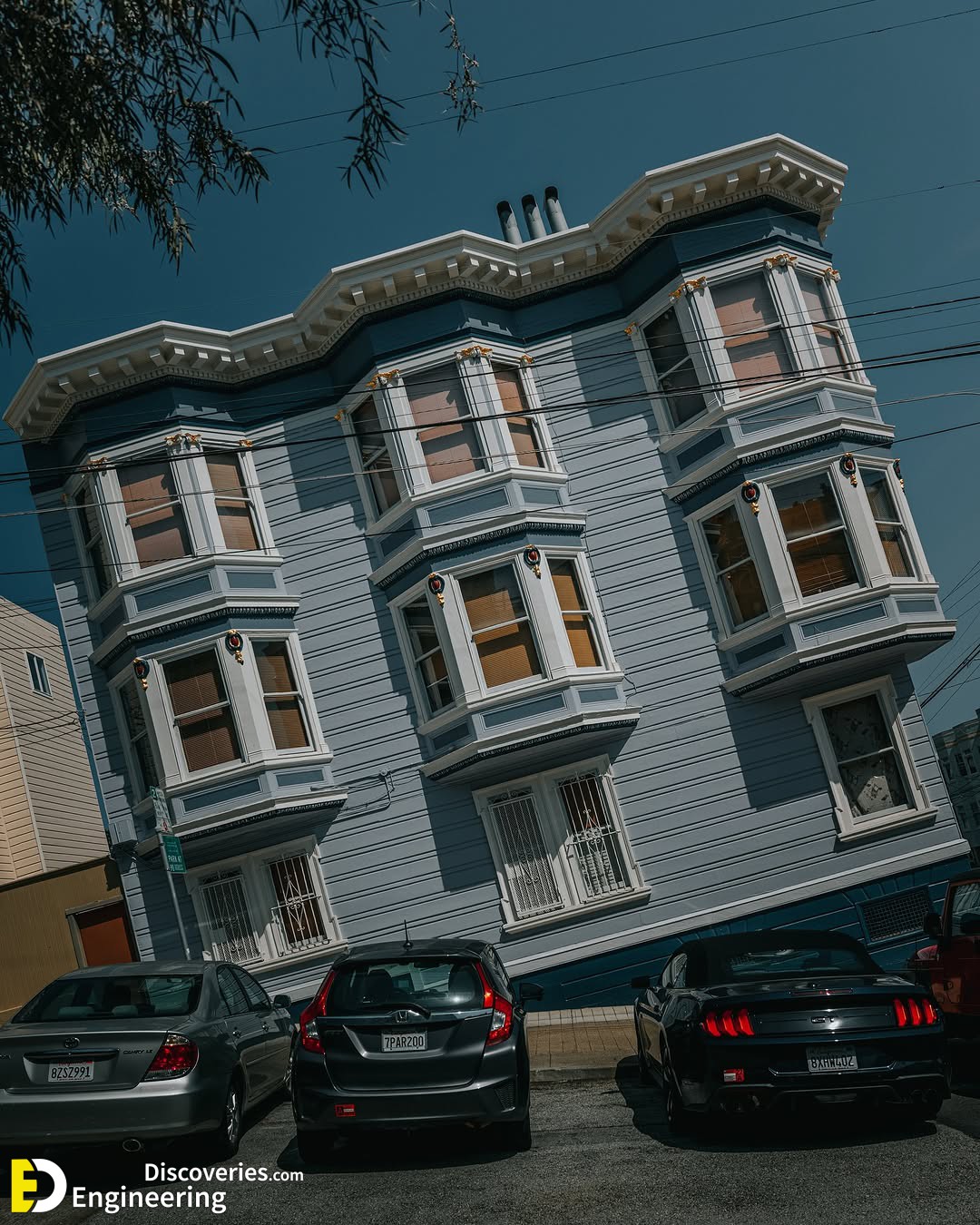 15-engineering-discoveries-tilted-streets-and-iconic-views-exploring-san-franciscoand8217s-unique-architecture.jpg