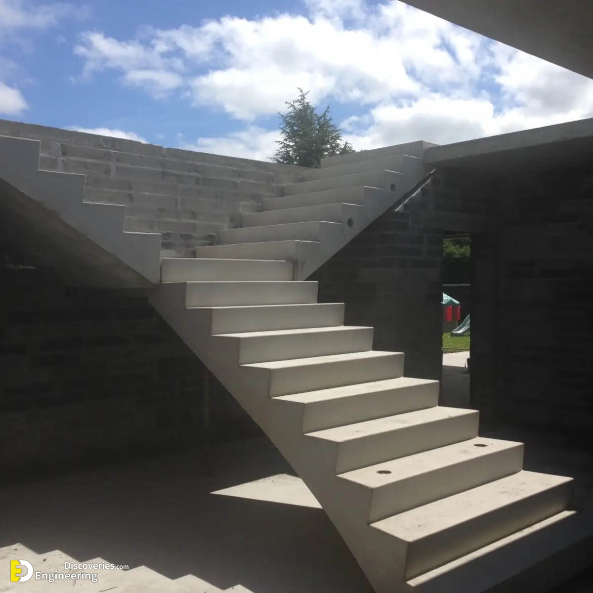 25-engineering-discoveries-from-practical-to-show-stopping-creative-stair-ideas-youll-love.jpg