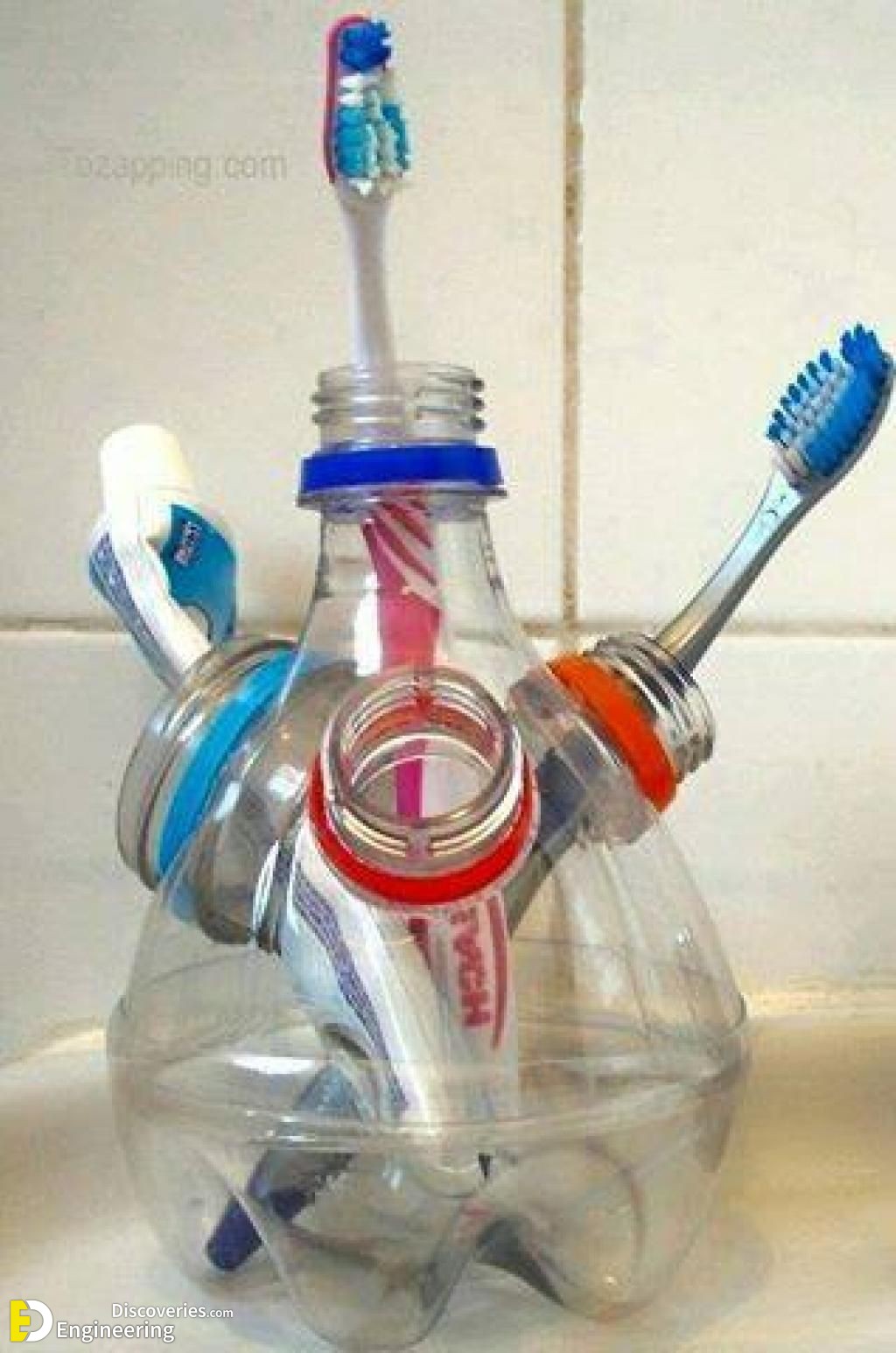 3-engineering-discoveries-from-bottles-to-beauty-unique-ideas-for-upcycling-plastic-waste.jpg