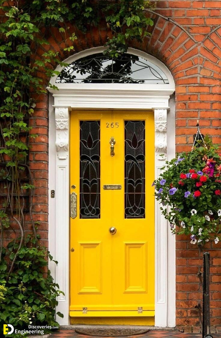 1-engineering-discoveries-upgrade-your-homes-first-impression-with-these-gorgeous-door-ideas.jpg