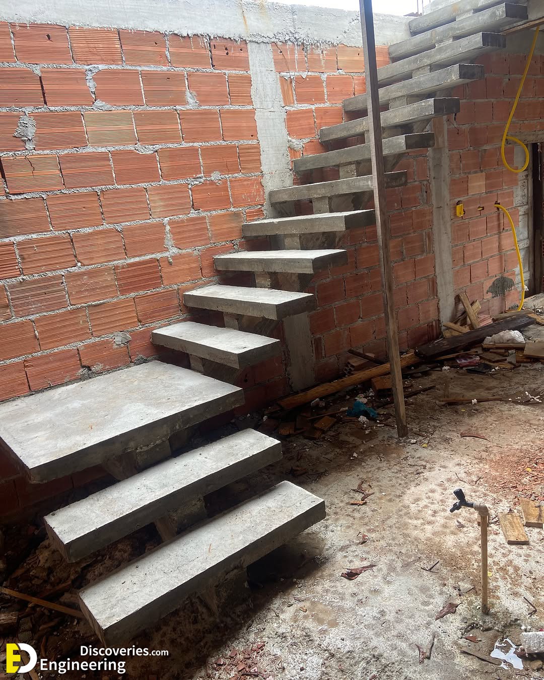 18-engineering-discoveries-step-up-everything-you-need-to-know-about-reinforced-concrete-stairs-under-construction.jpg