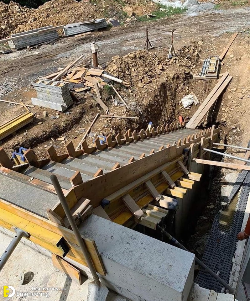 4-engineering-discoveries-under-construction-reinforced-concrete-masterpieces.jpg