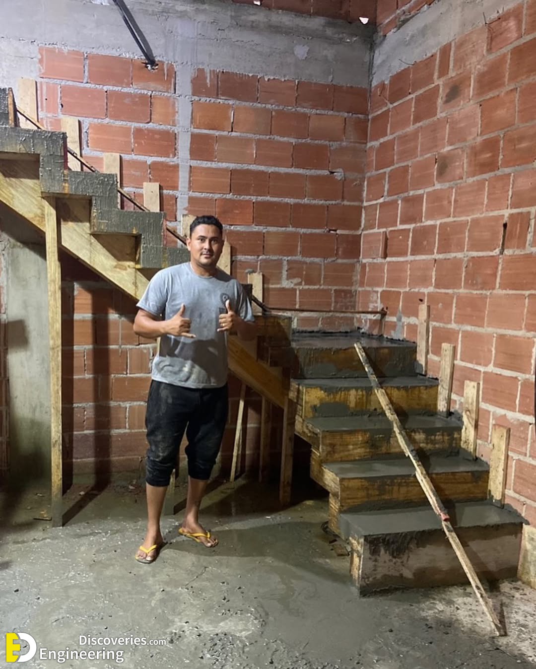5-engineering-discoveries-step-up-everything-you-need-to-know-about-reinforced-concrete-stairs-under-construction-1.jpg