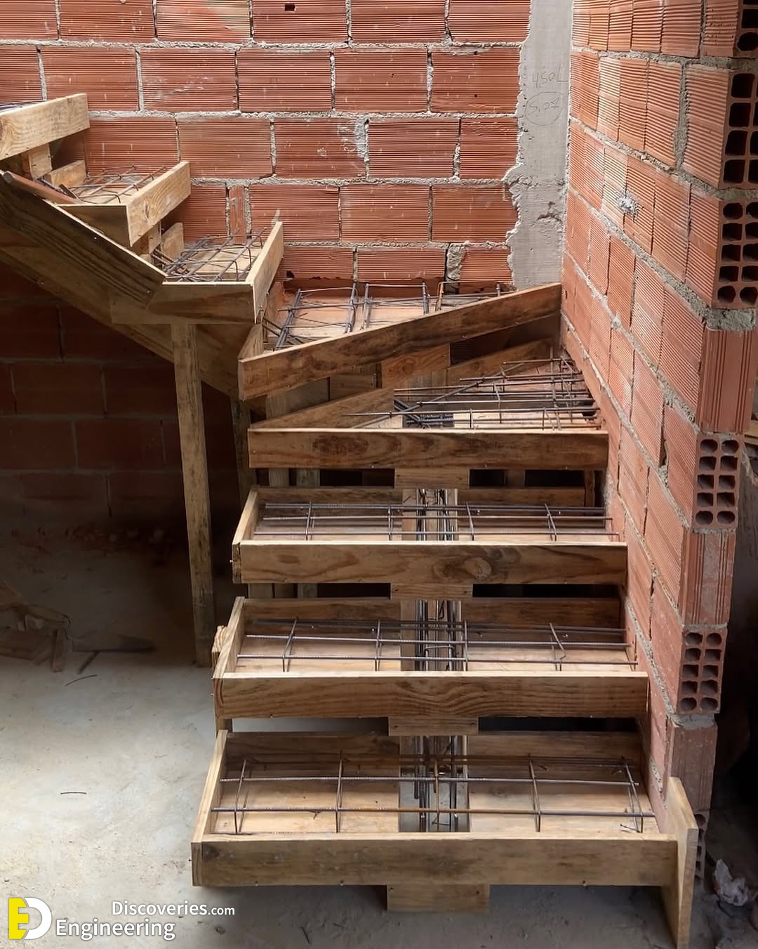 9-engineering-discoveries-step-up-everything-you-need-to-know-about-reinforced-concrete-stairs-under-construction.jpg