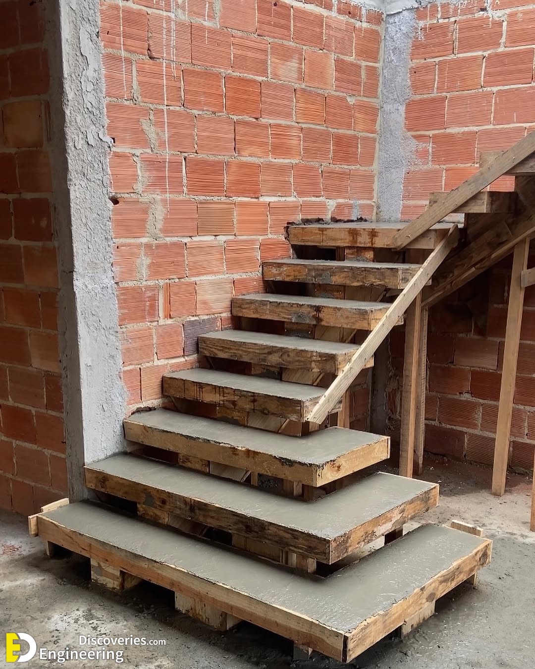 4-engineering-discoveries-28-jaw-dropping-photos-of-rcc-stairs-under-construction-you-need-to-see.jpg